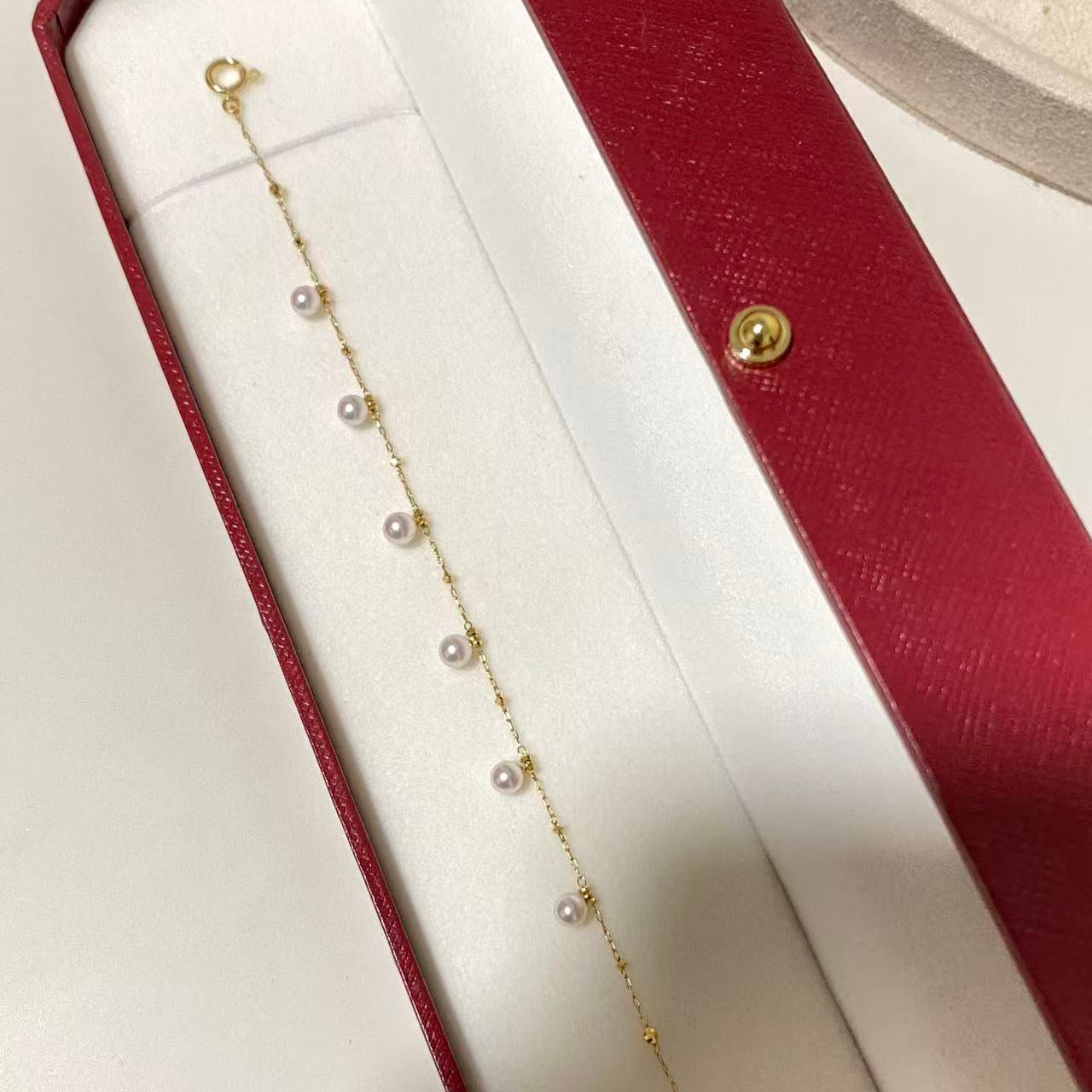 4mm 18k Gold Starry Akoya Pearl Bracelet AB18K0400