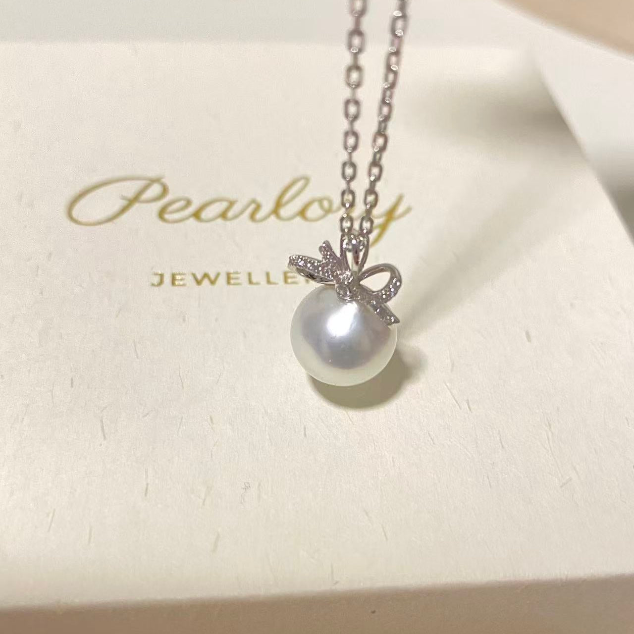 18K Gold Bow Australian South Sea Pearl Necklace