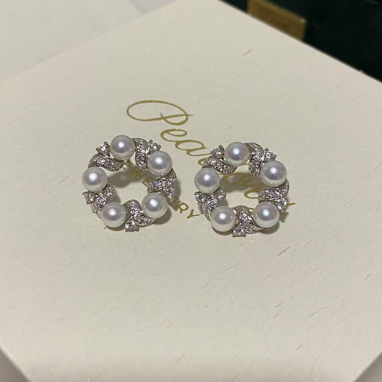 4.5-5mm Floral Wreath Aurora Freshwater Pearl Stud Earrings