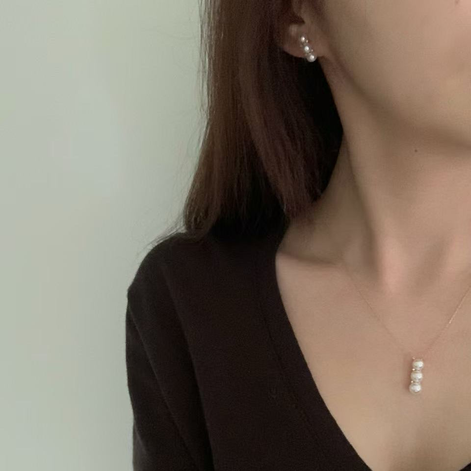 18K Gold Akoya Pearl & Diamond Pea Pearl Set APPS001