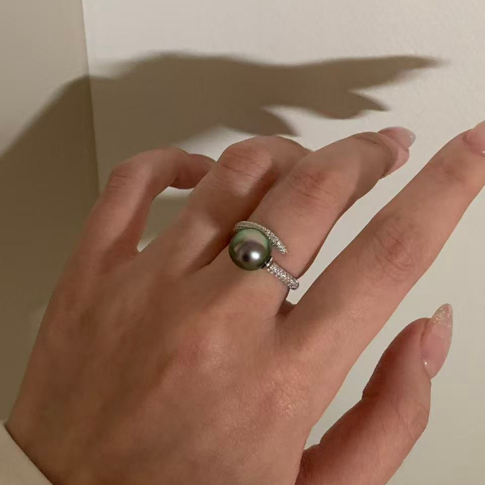 Tahitian Peacock Green Pearl Nail Ring