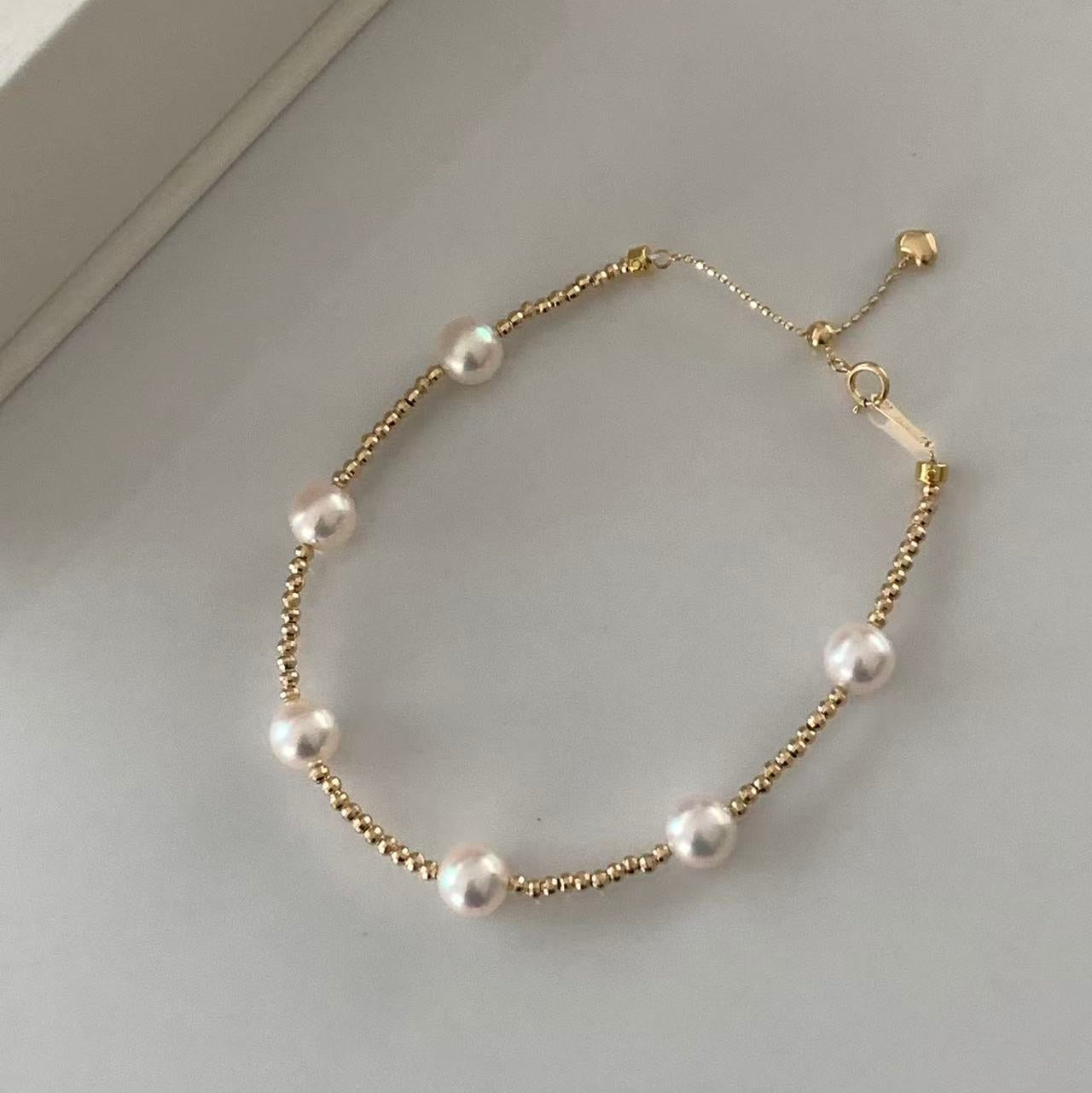 18K Gold Luna Akoya Pearl Bracelet