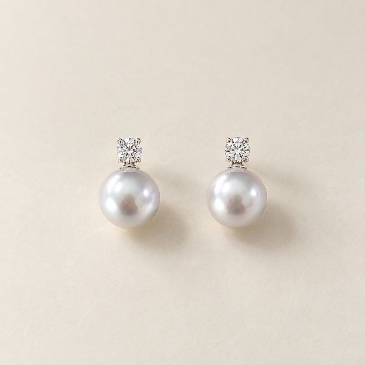 8.5mm ClassicDiana Australian South Sea Pearl Stud Earrings