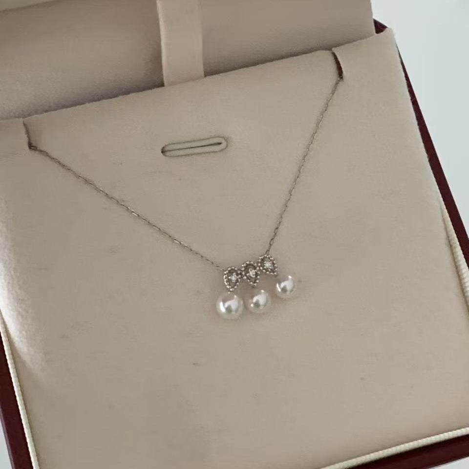 Platinum Diamond & Akoya Pearl Mini Smile Necklace