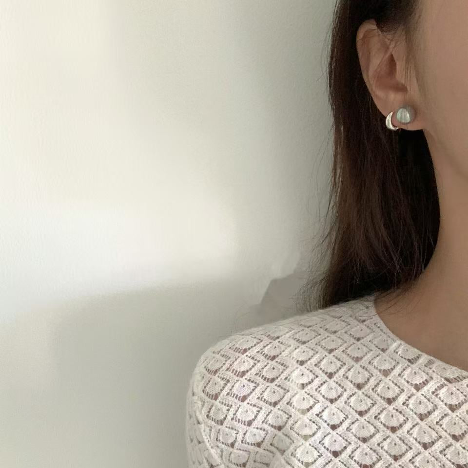 9-9.5mm Akoya Madama Pearl Stud Earrings