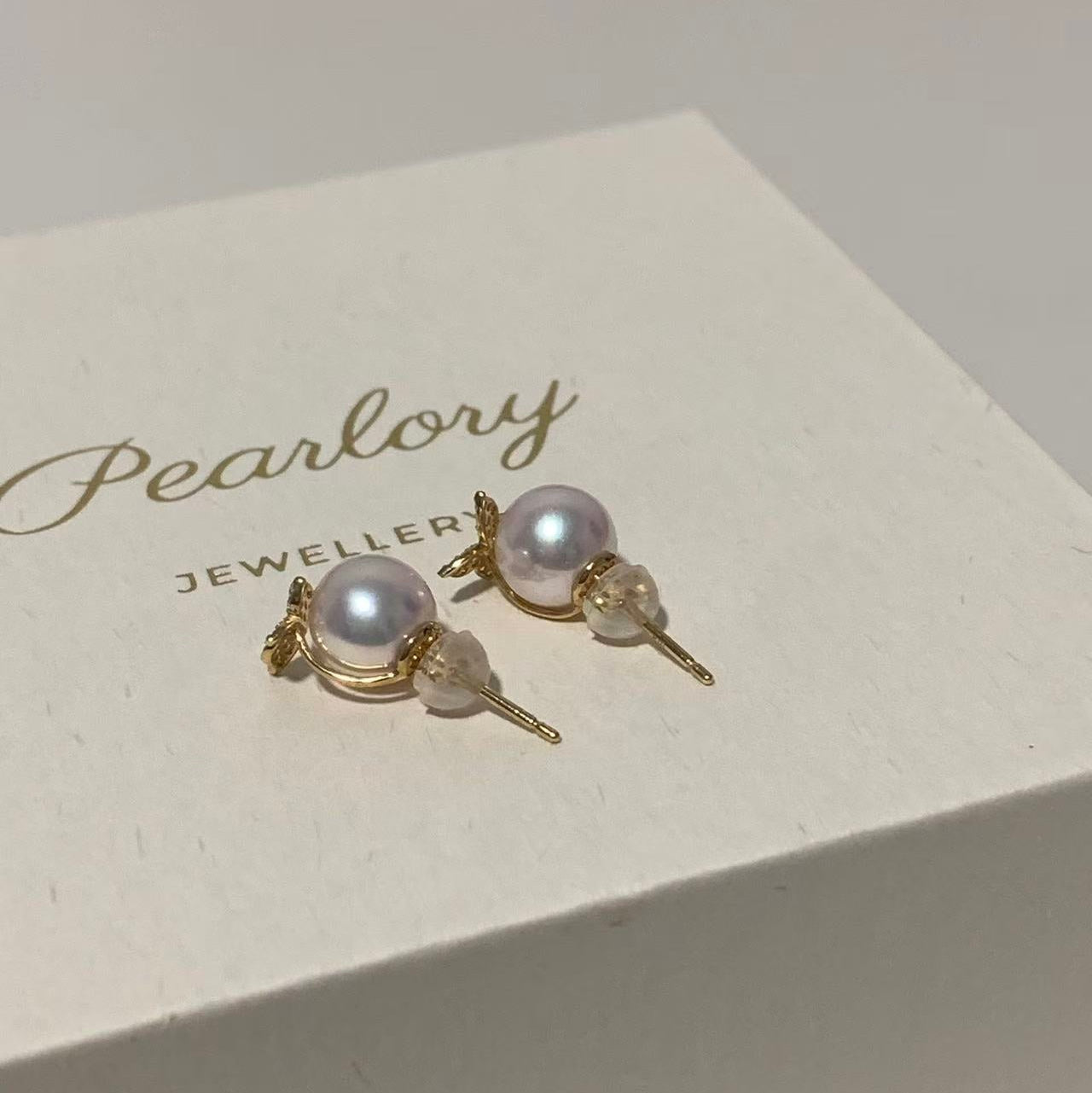 18K Gold Butterfly Akoya Pearl Stud Earrings