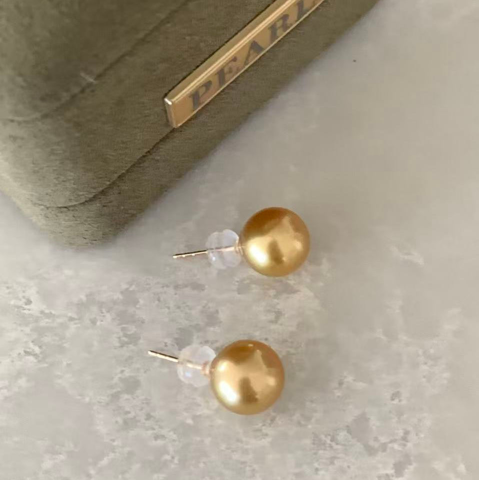18K Gold South Sea Golden Pearl Stud Earrings