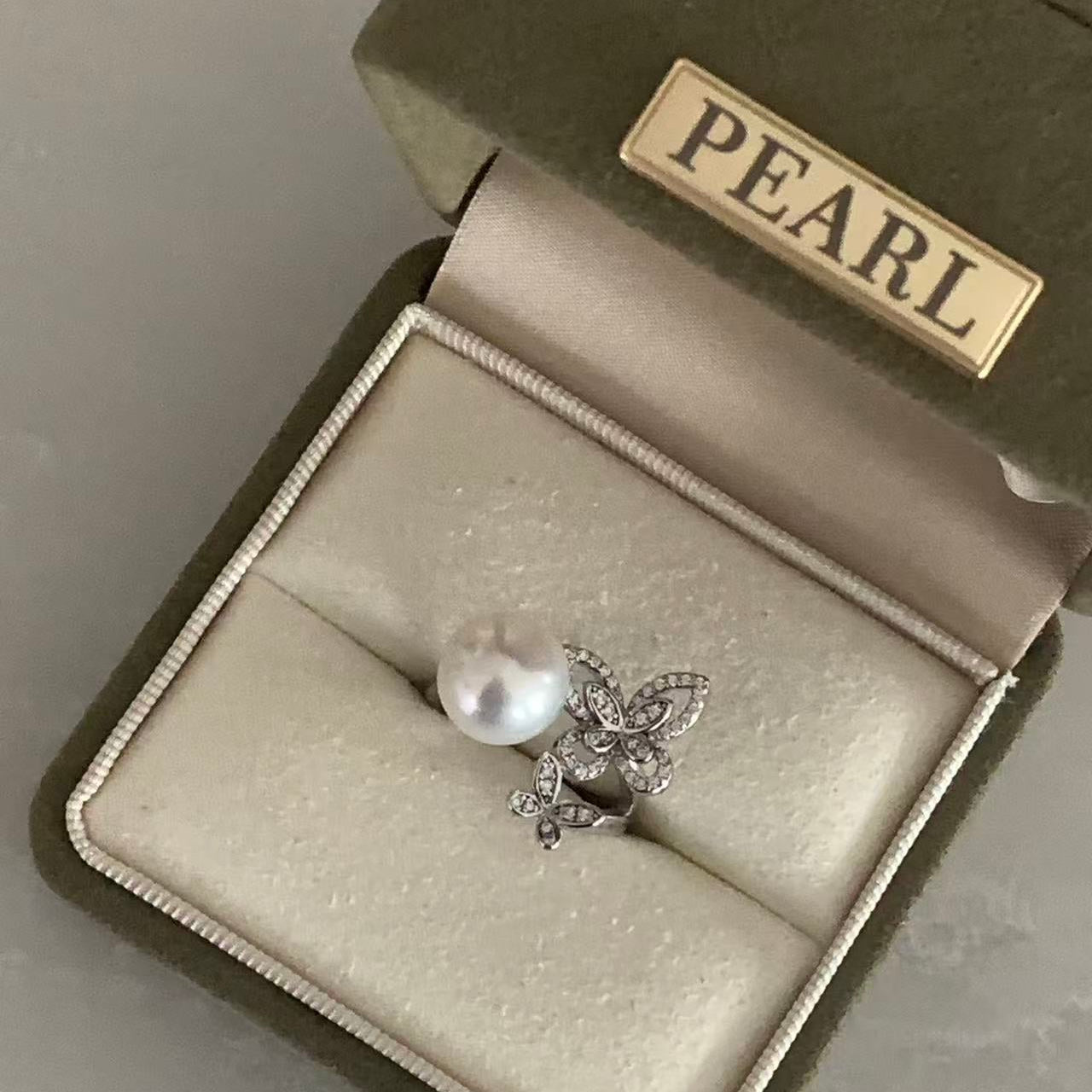 10-11mm Twin Butterfly Australian South Sea Pearl Ring