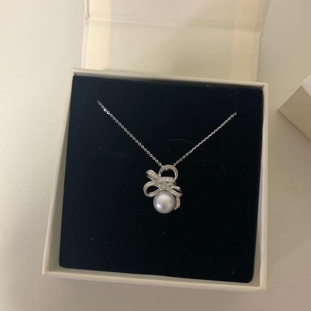 10mm Delicate Satin Ribbon Bow Australian South Sea Necklace