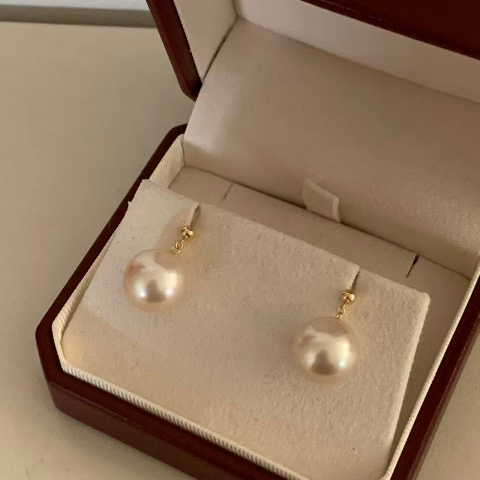 18K Gold South Sea Golden Pearl Stud Earrings