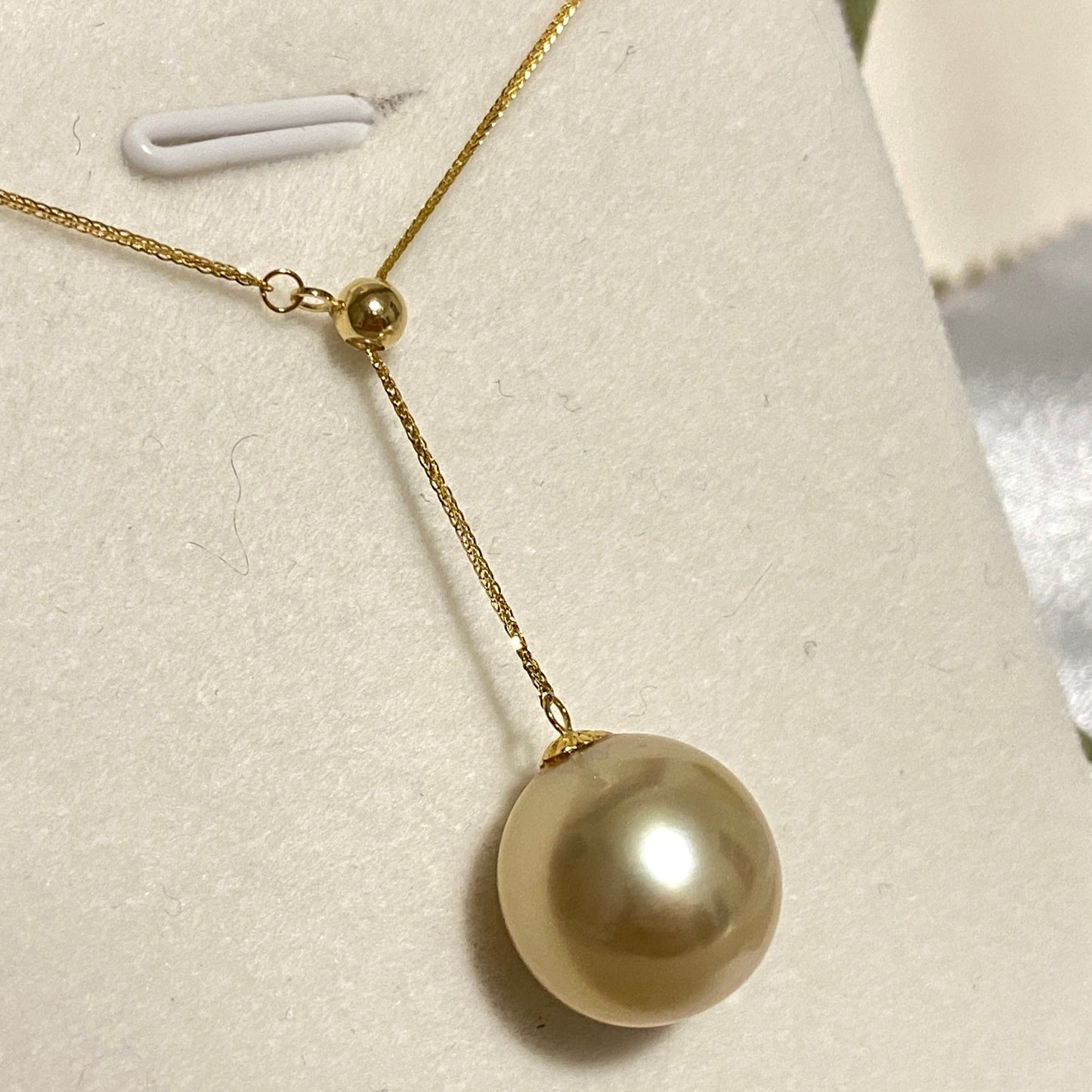 Drop-shaped South Sea Golden Pearl Necklace GND18K1112
