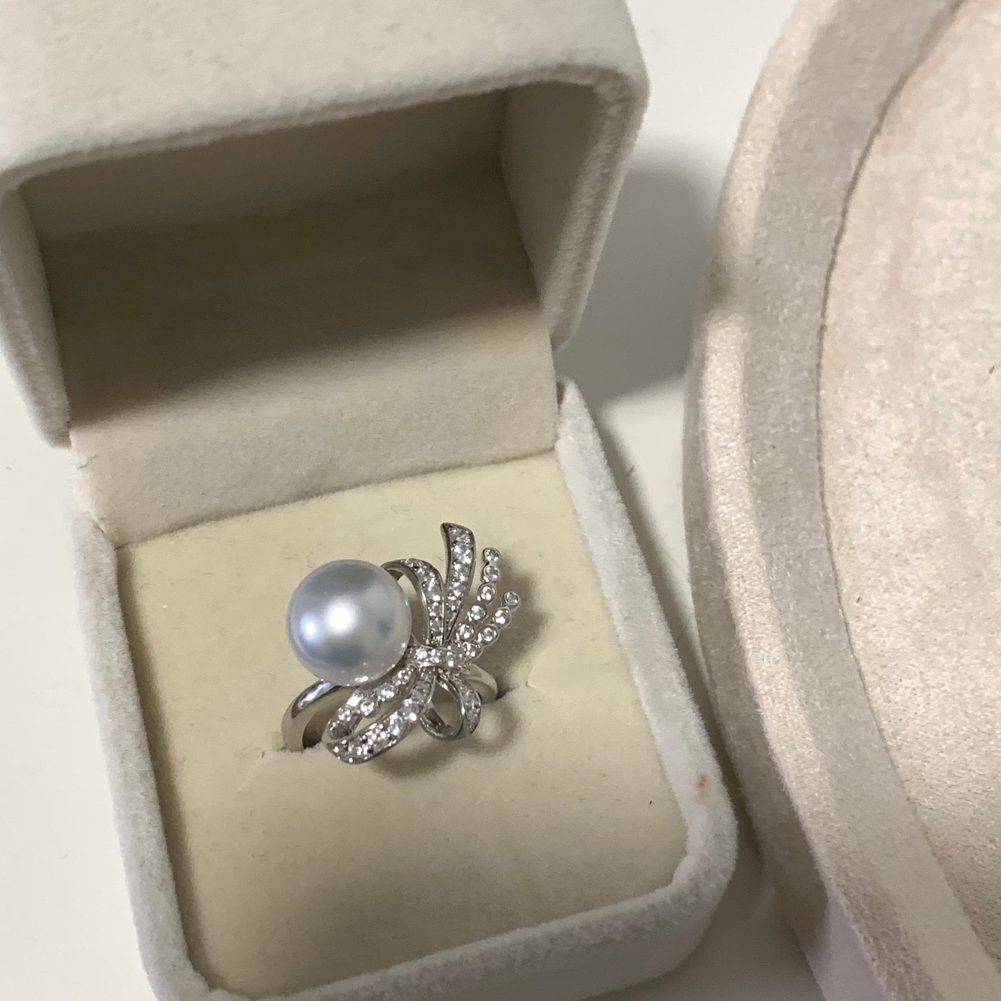 Silver Tone Australian South Sea Pearl  Ring
