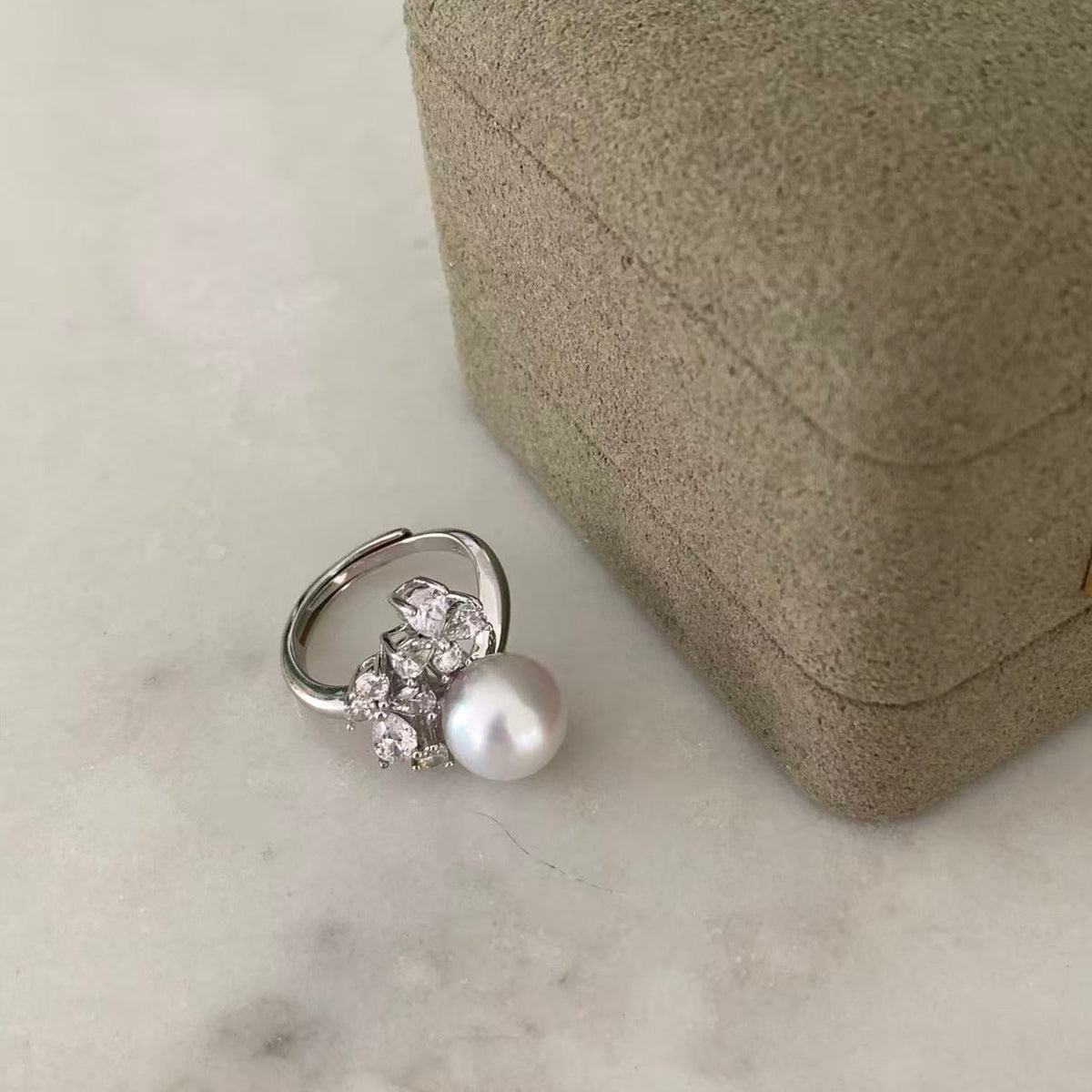 10-11mm Australian South Sea Pearl Blossom Ring