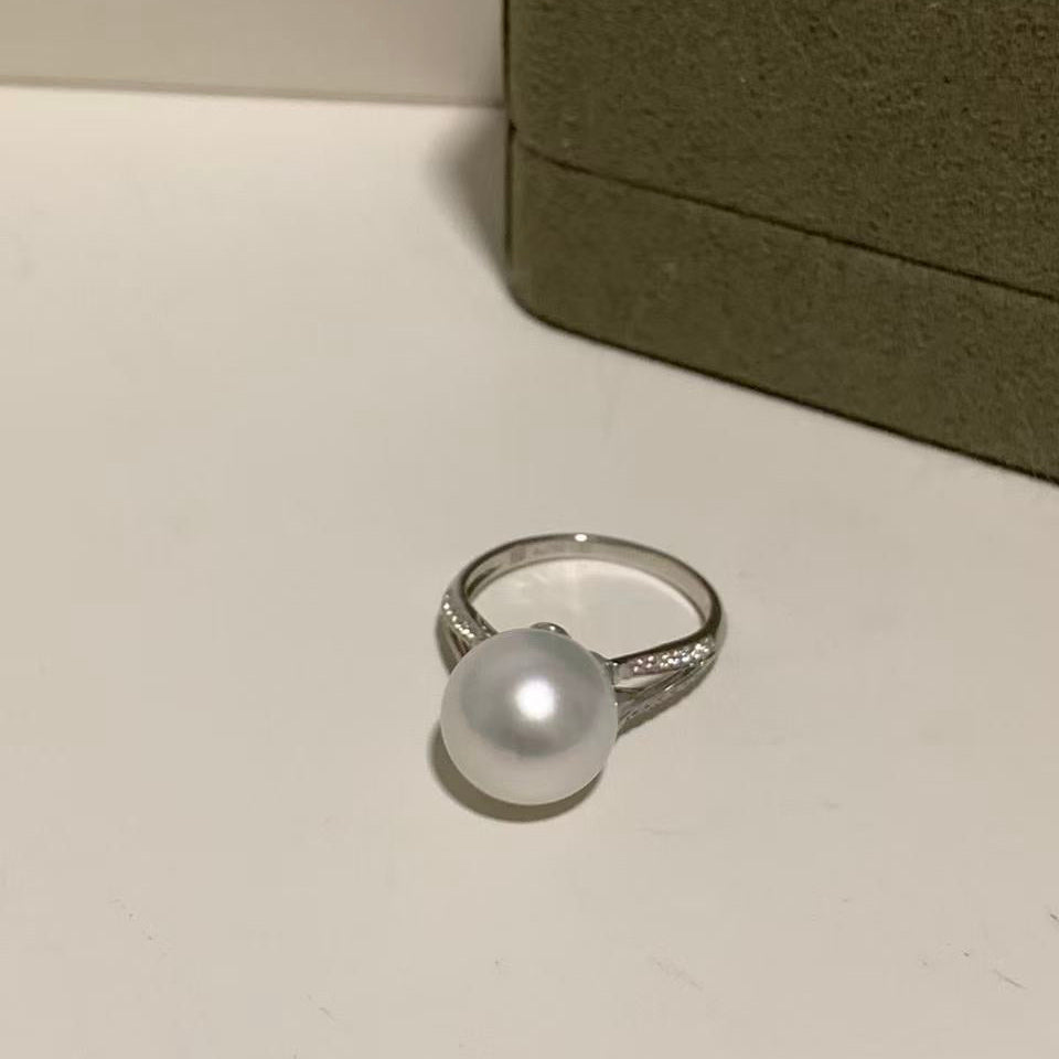 11-12mm Classic Diamond Australian South Sea Pearl Ring