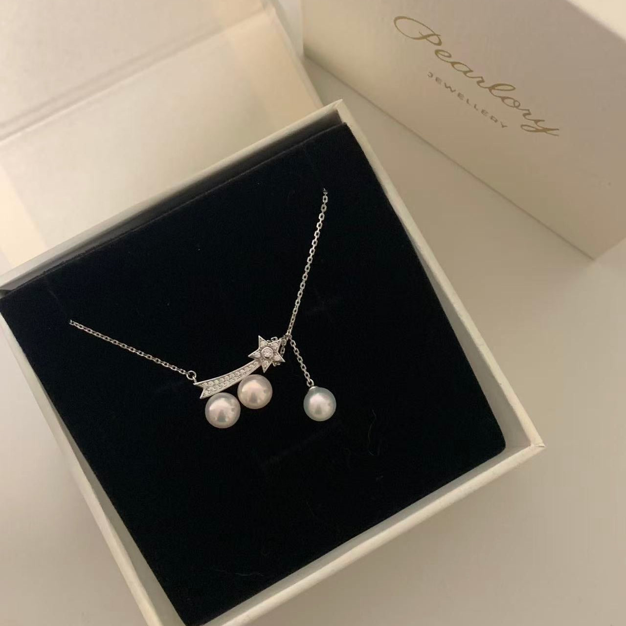 7.5-8mm Triple Pearl Shooting Star Necklace