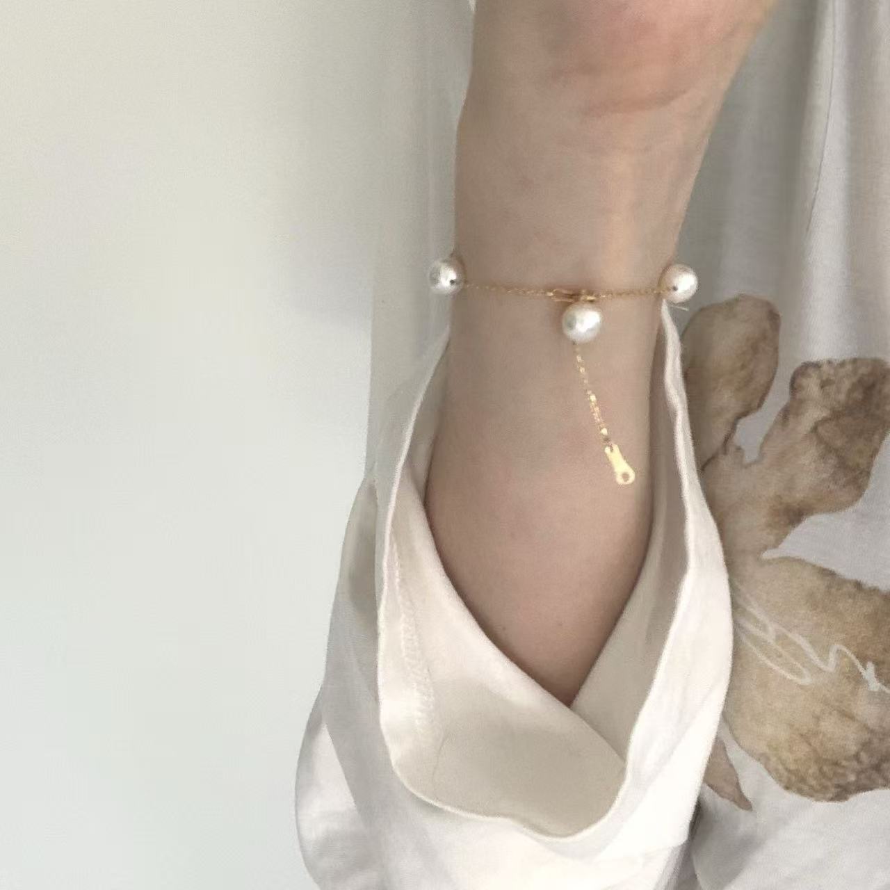 18K Gold Gypsophila Akoya Pearl Bracelet  AB18K0700