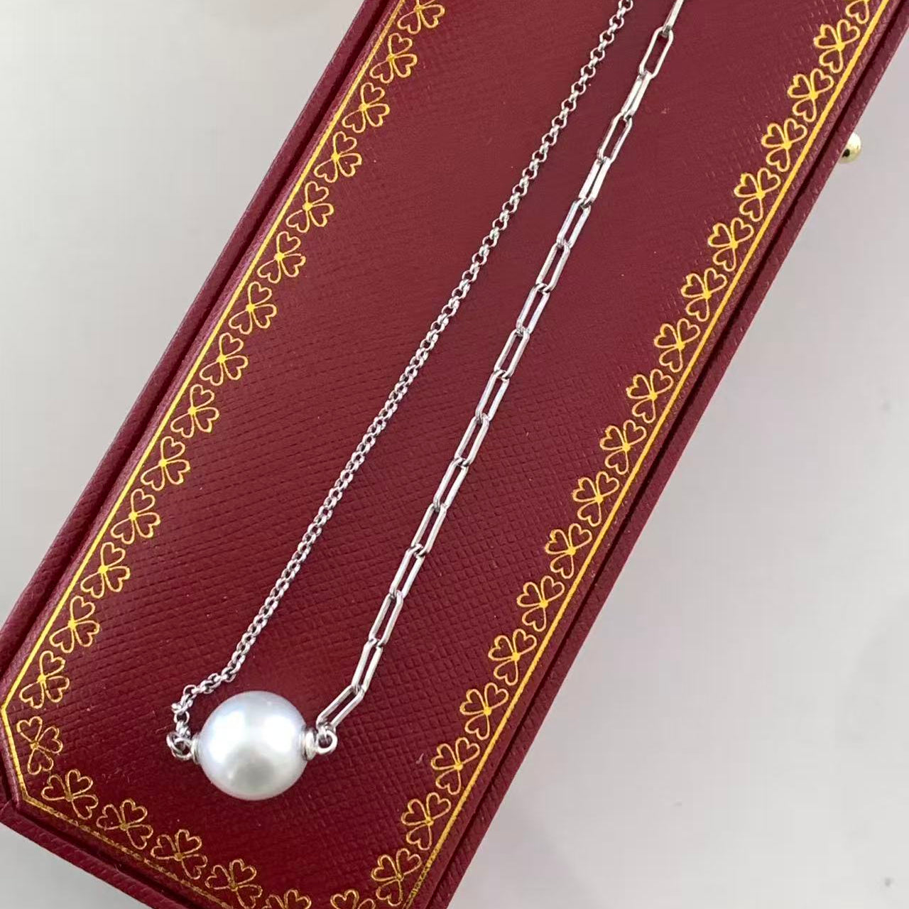 Modern Australian South Sea Pearl AB Chain