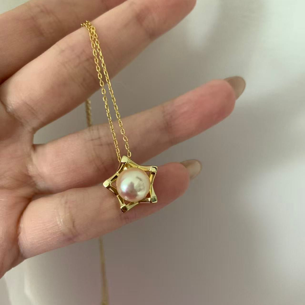 8.5-9mm Golden Star Akoya Pearl Necklace