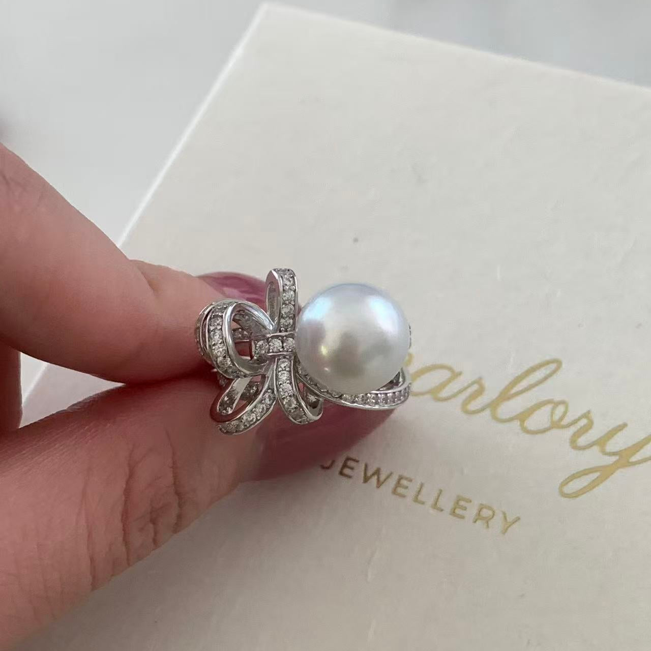 Australian South Sea Pearl Ribbon Ring