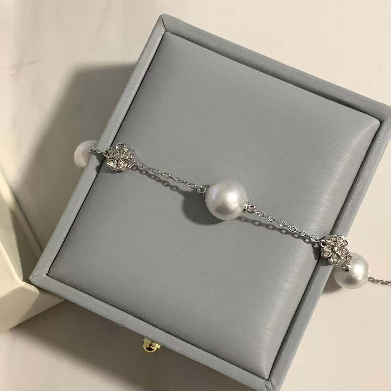 Australian South Sea Pearl Floral Three-Pearl Bracelet