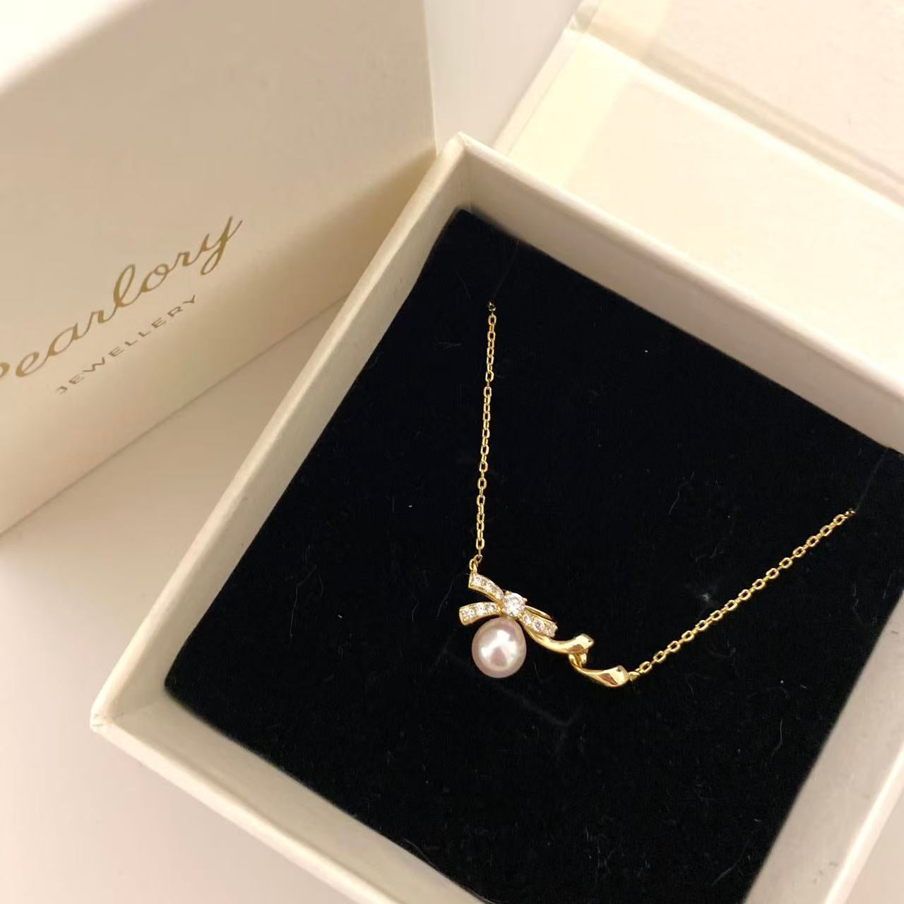 8mm Golden Bow Akoya Pearl Necklace