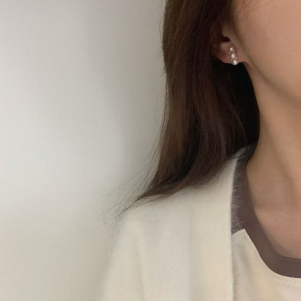 18K Gold Akoya Pearl Pea Stud Earrings