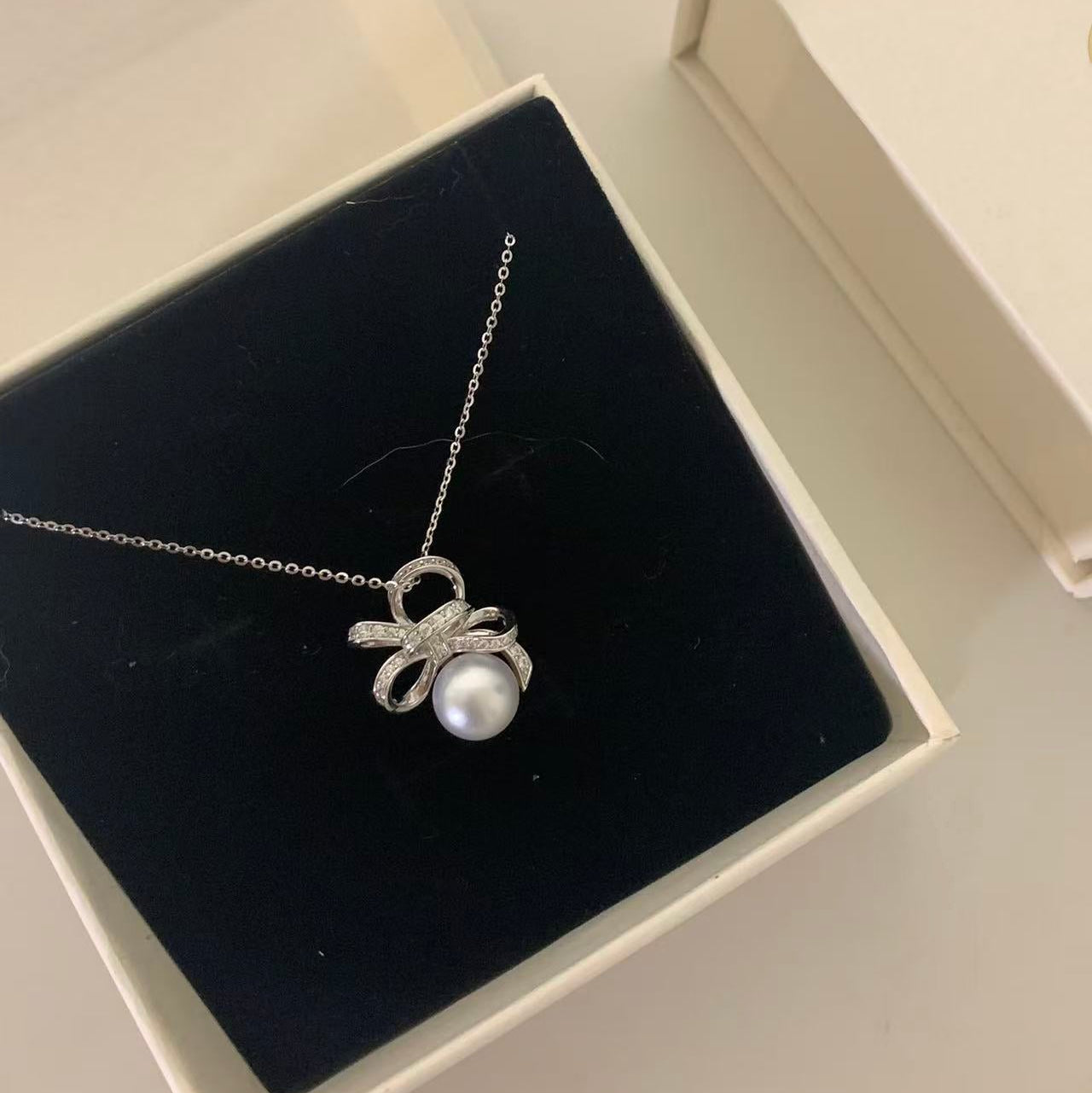 10mm Delicate Satin Ribbon Bow Australian South Sea Necklace