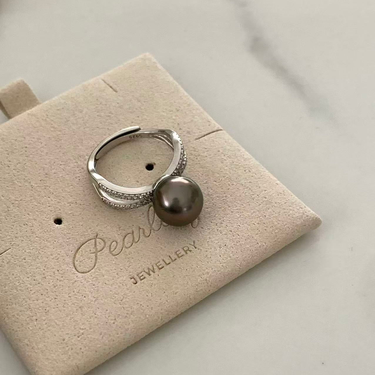 9-10mm Minimalist Streamline Tahitian Pearl Ring