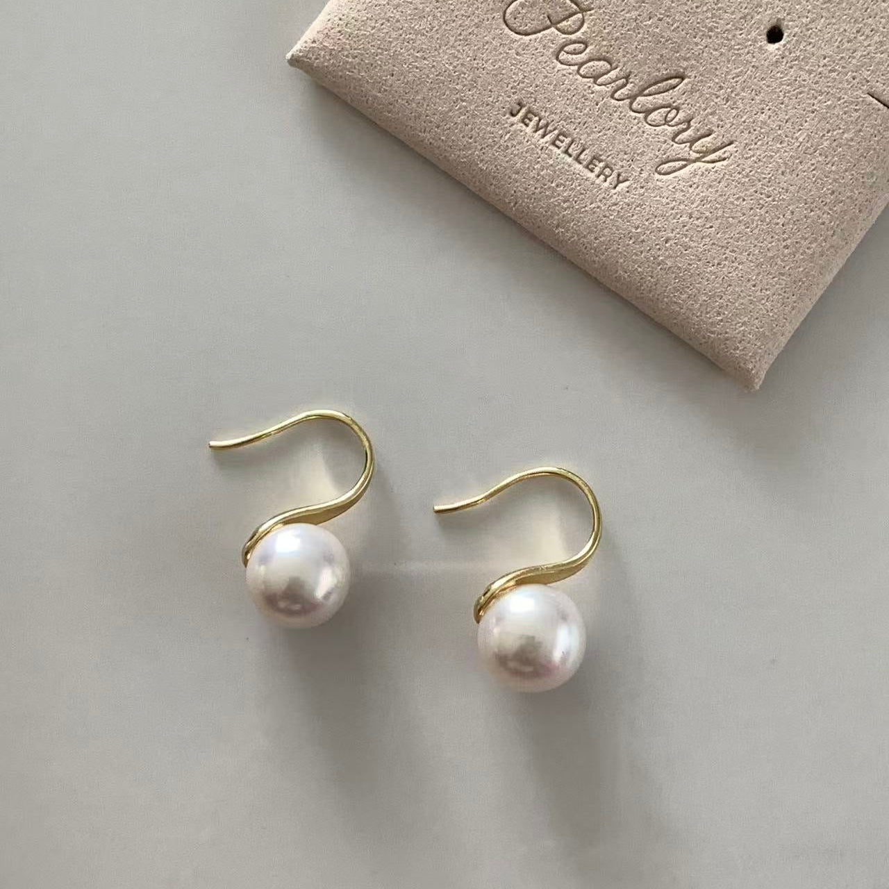High Heel  Freshwater Pearl Hook Earrings