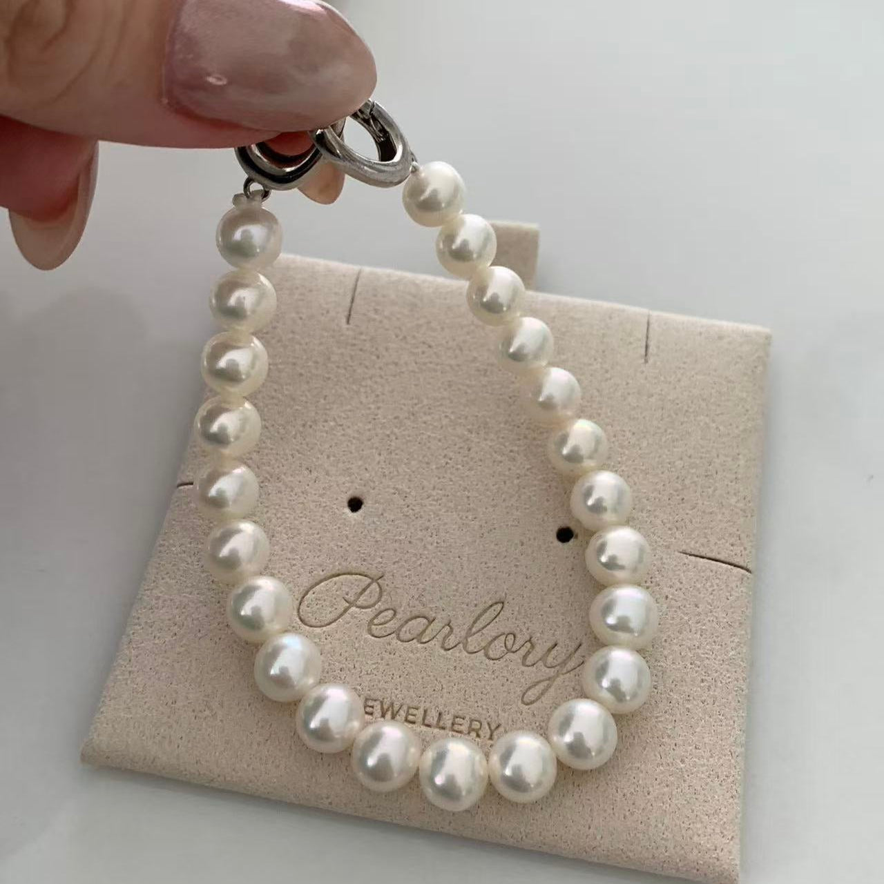 6.5mm Interlocking Circle Freshwater Pearl Bracelet