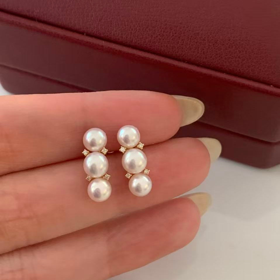 18K Gold Akoya Pearl Pea Stud Earrings