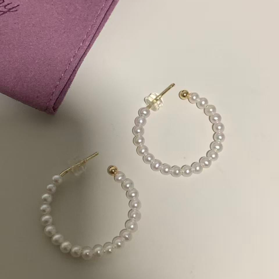 4mm Aurora Freshwater C-Shaped Earrings