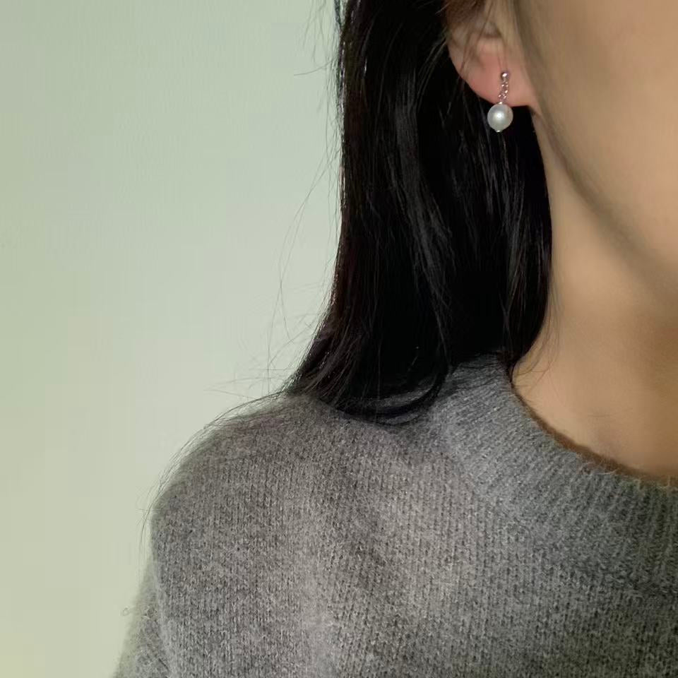 7mm Everyday Akoya Pearl Stud Earrings
