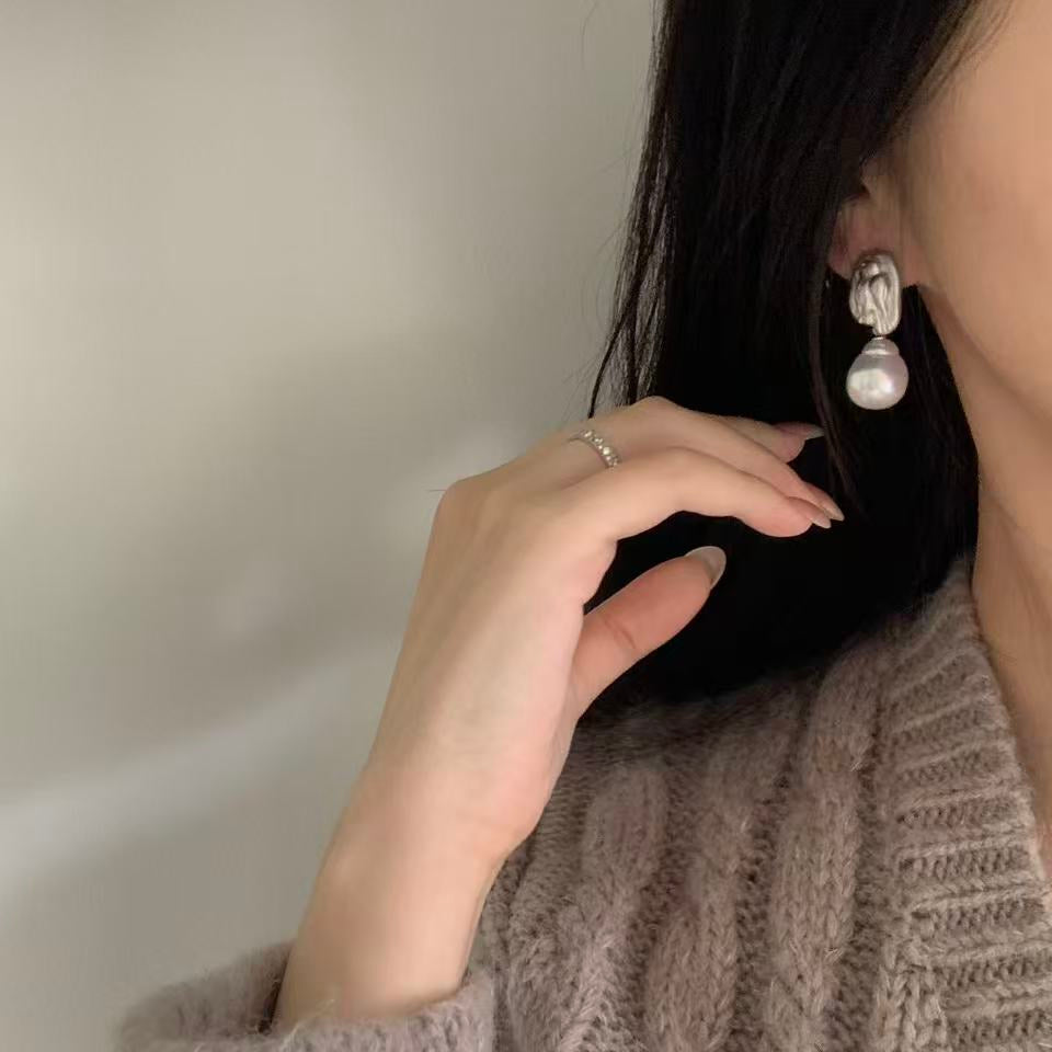 12-13mm Twin Bird South Sea Pearl Earrings