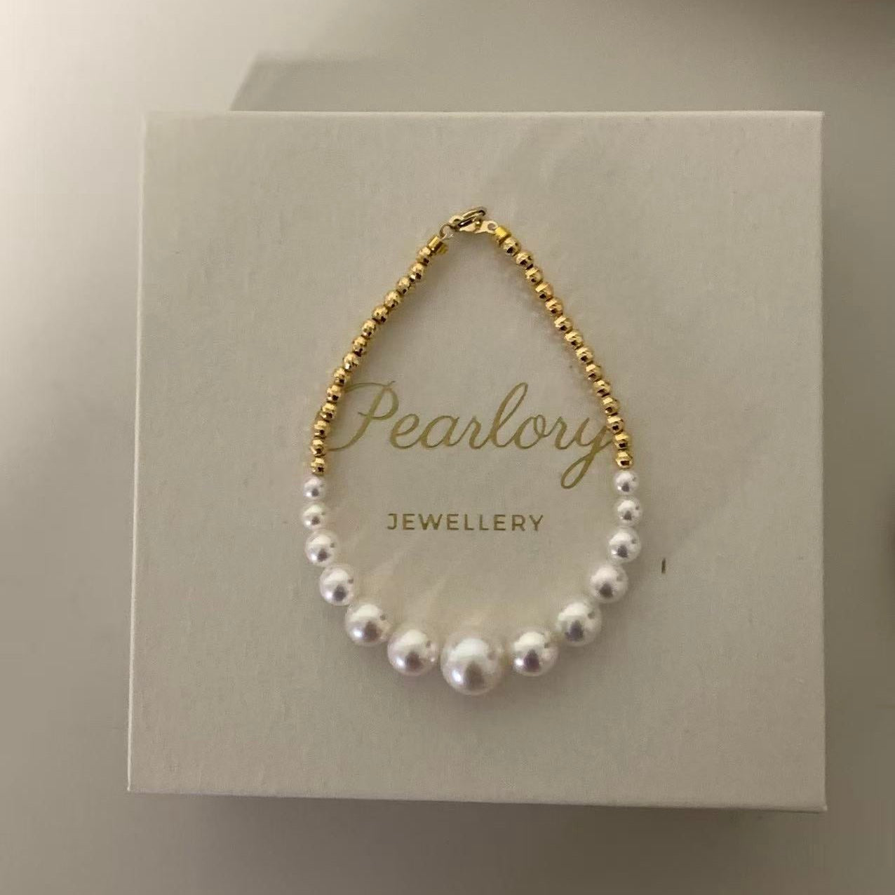 18K Yellow Gold Aurora Crescent Freshwater Pearl Bracelet