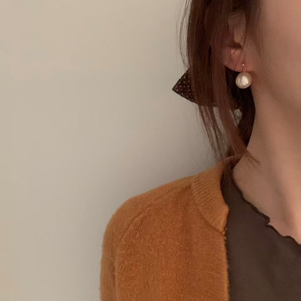 18K Gold South Sea Golden Pearl Stud Earrings