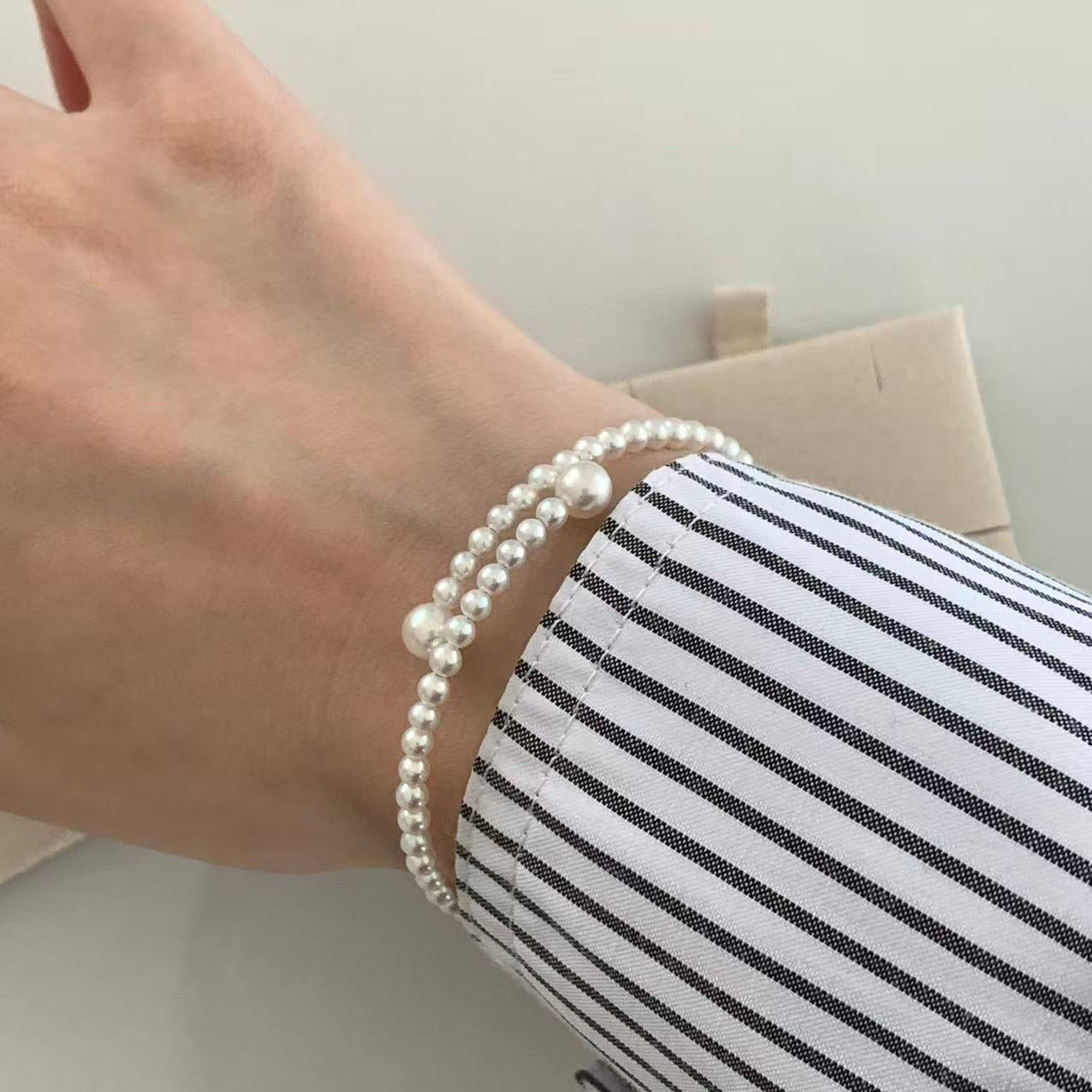 3.5-6mm Premium Freshwater Pearl Spring Bracelet