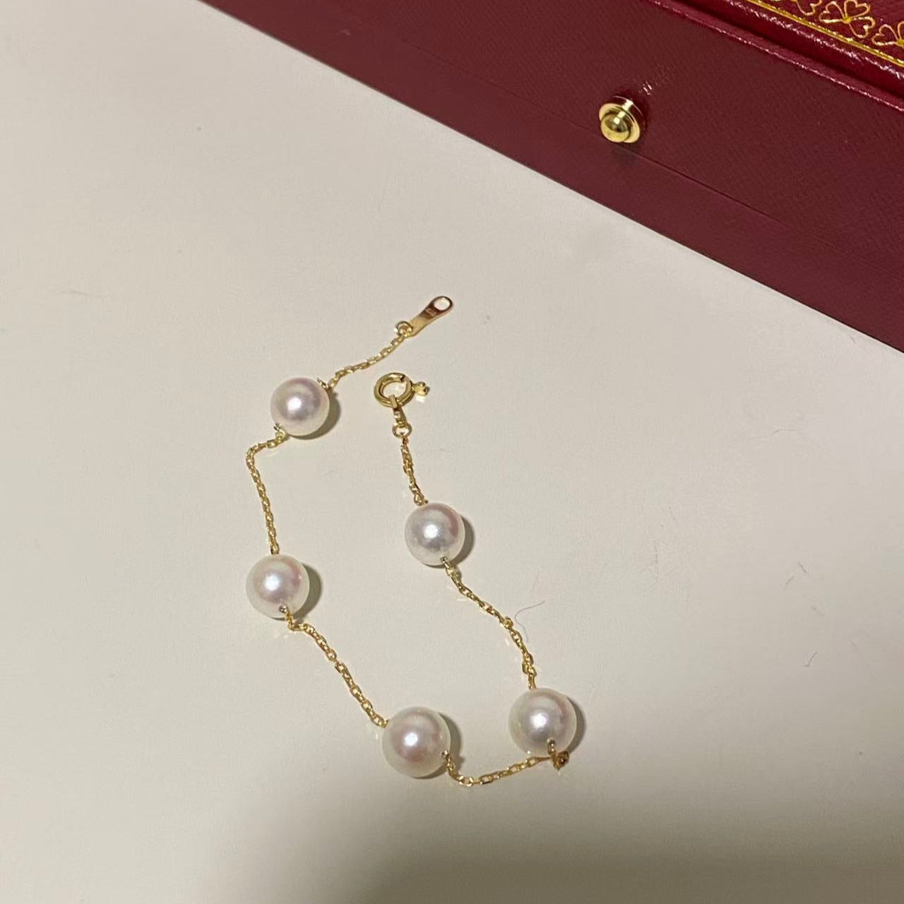 18K Gold Gypsophila Akoya Pearl Bracelet  AB18K0700