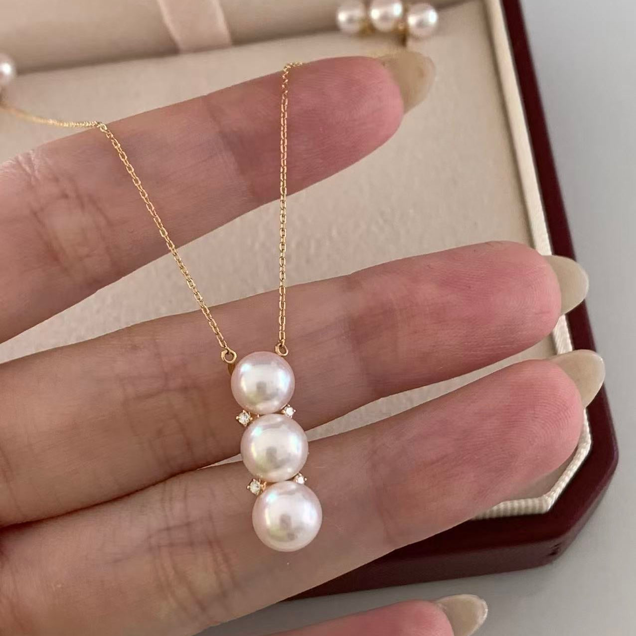 18K Gold Akoya Pearl & Diamond Pea Necklace