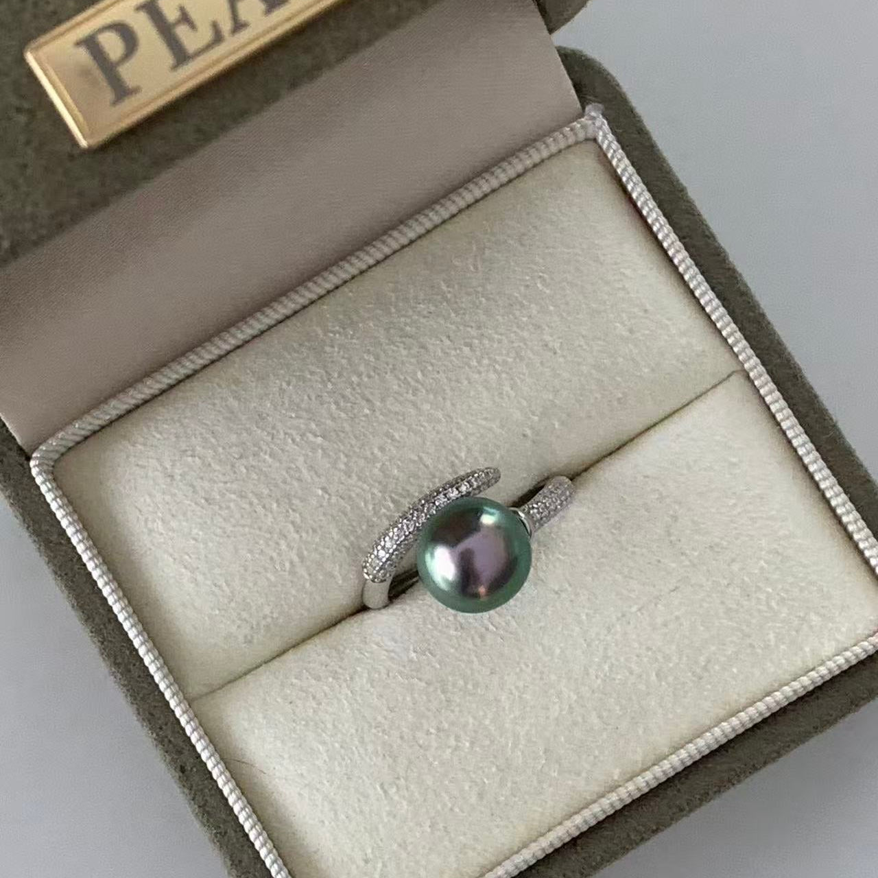 Tahitian Peacock Green Pearl Nail Ring
