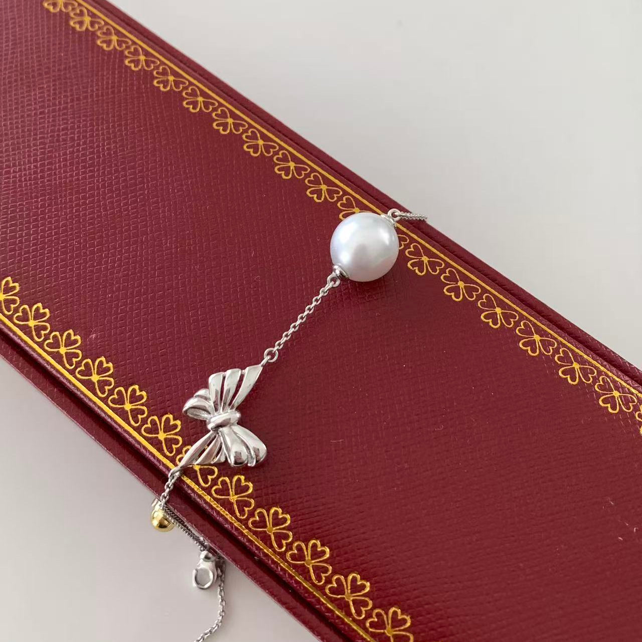 9-10mm Bow Australian South Sea Pearl Bracelets