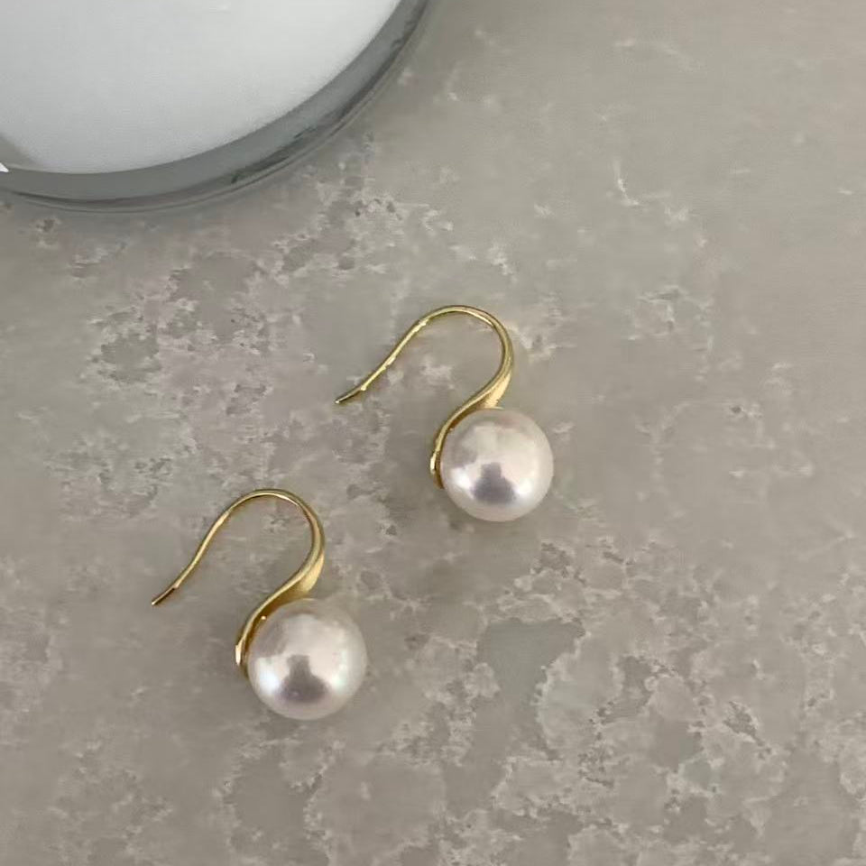 High Heel  Freshwater Pearl Hook Earrings