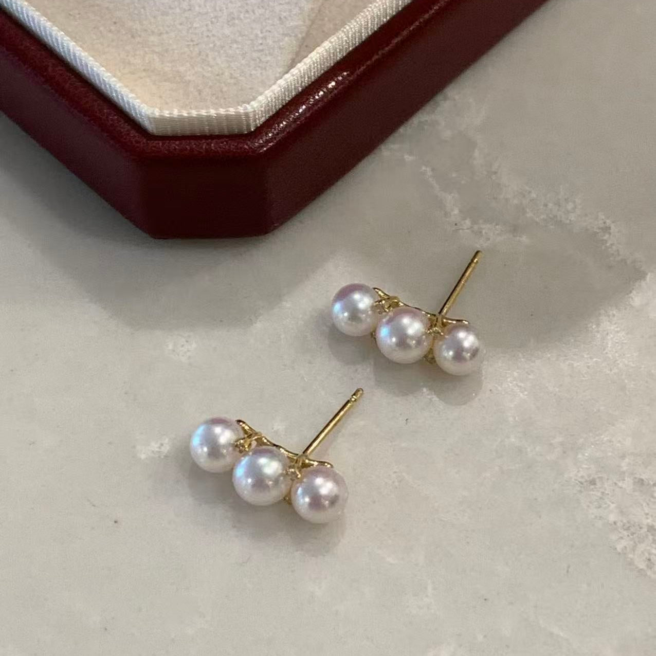 18K Gold Akoya Pearl Pea Stud Earrings