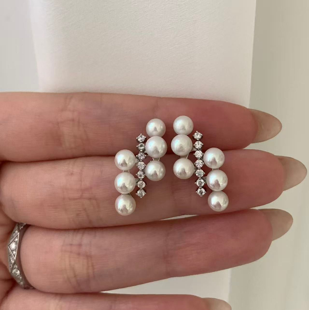 4.5-5mm Percentage Freshwater Pearl Stud Earrings