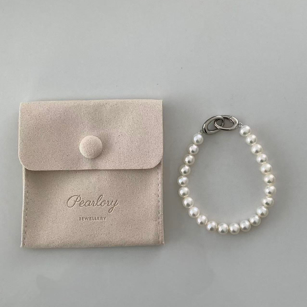 6.5mm Interlocking Circle Freshwater Pearl Bracelet