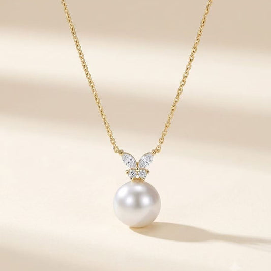 18K Gold Golden Butterfly Australian South Sea Pearl Necklace
