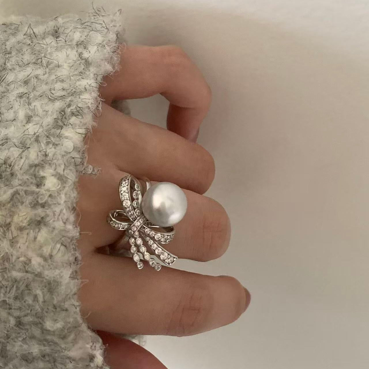 Silver Tone Bow Australian South Sea Pearl  Ring