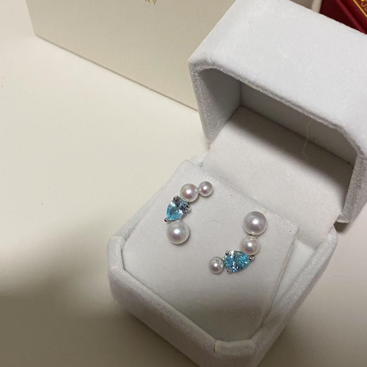 Aquamarine Glow Ombre Freshwater Pearl Studs FES4560