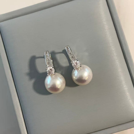 10-11mm Freshwater Pearl Aurora Ear Cuffs