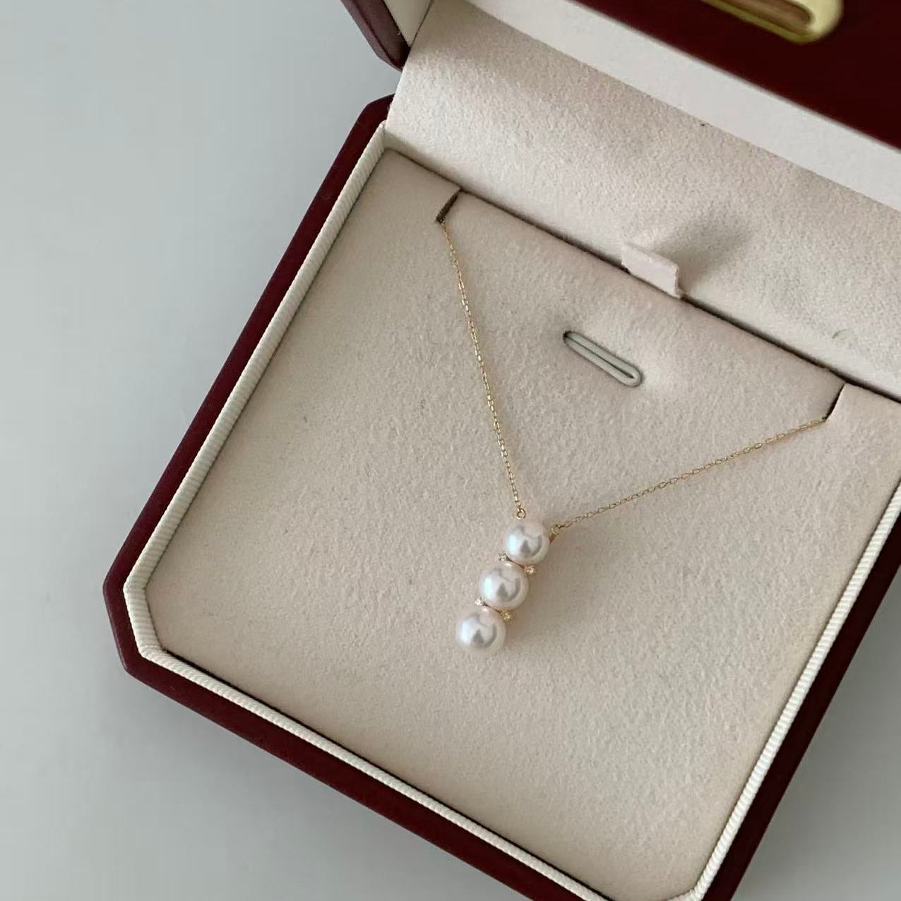 18K Gold Akoya Pearl & Diamond Pea Necklace